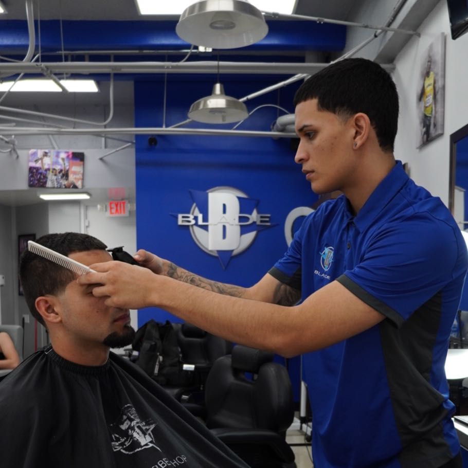 Smoov cuts, 13860 sw 88th at, Miami, 33186