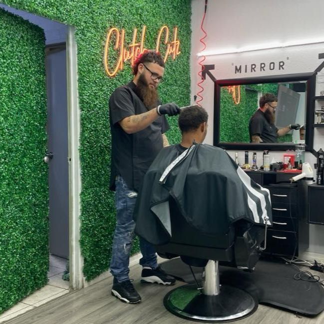 CJ The Barber, 9917 N Florida Ave, Tampa, 33612