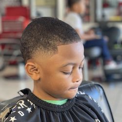 Five Star Elite  Fades, 10920 will Clayton parkway, Humble, 77396