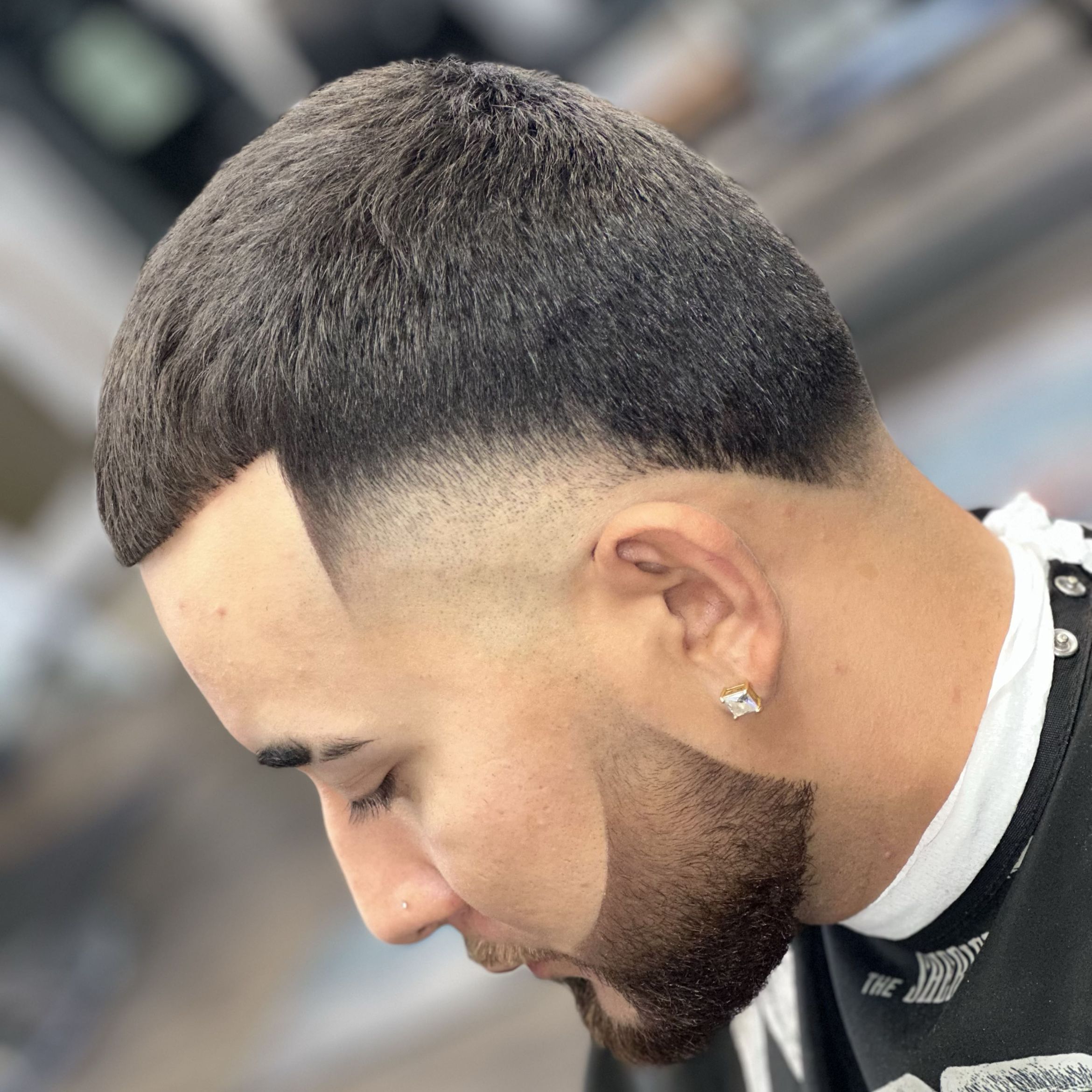 Santiago Barber 💈, 2144 S Oak Park Ave, Berwyn, IL 60402, Chicago, 60402