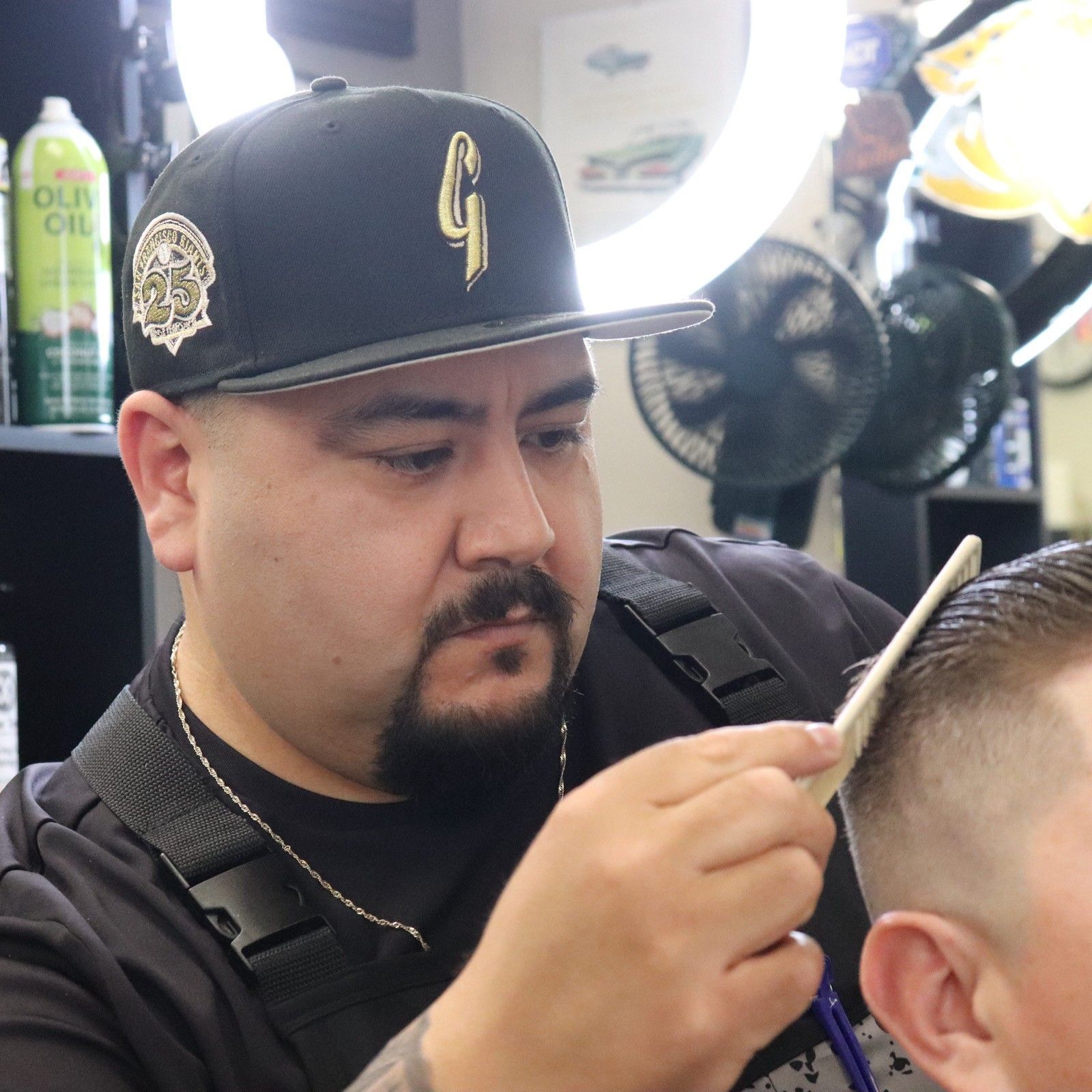 manny the barber, 9025 Old Redwood Hwy D, Windsor, CA, 95492