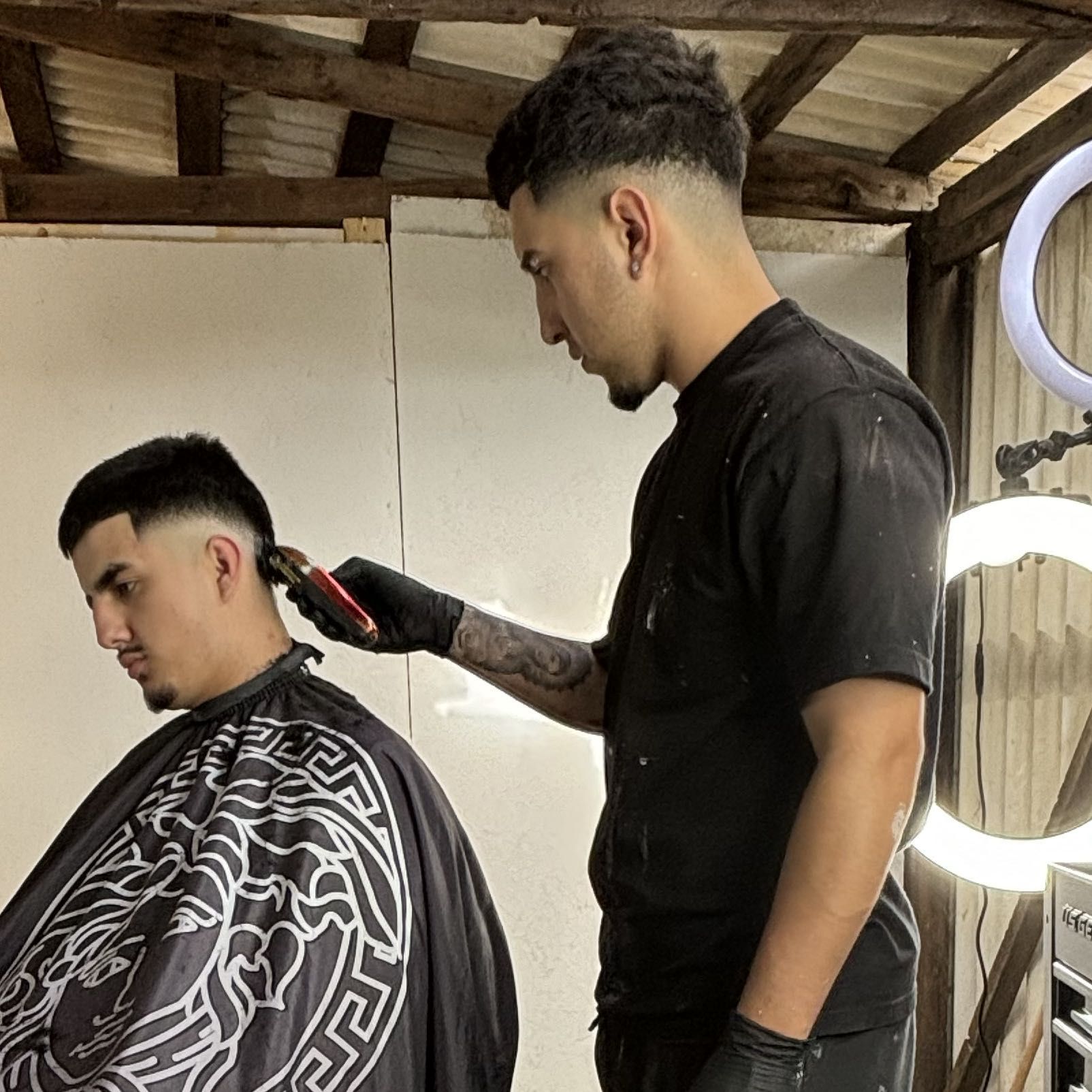 FabeCutz, 892 El Camino Real N, Salinas, 93907