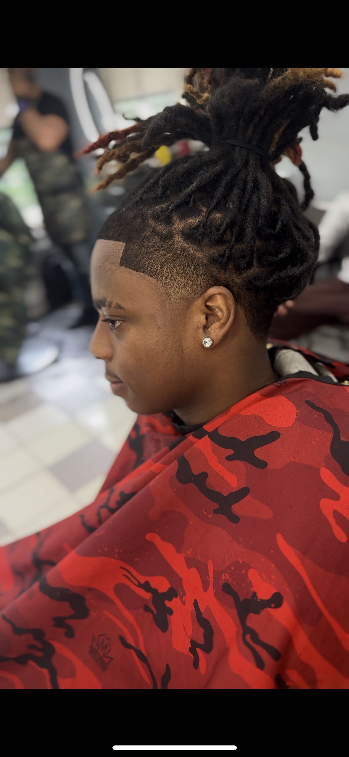 A1cutz, 47 n case ave, Akron, 44305