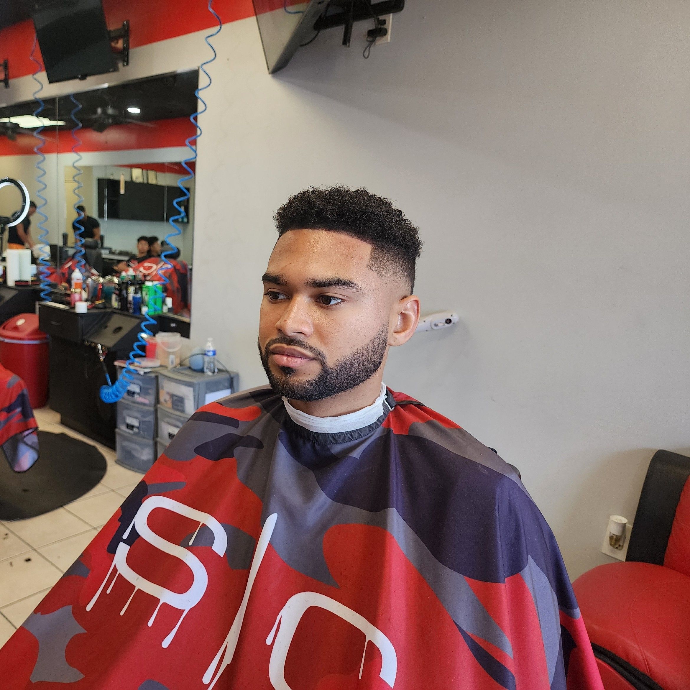 J.I. DOMINICAN BARBERSHOP, 8236 Long Point Rd, Houston, 77055