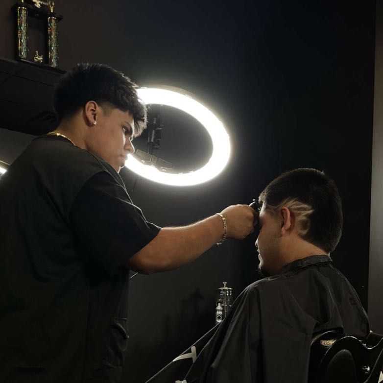 Hervey Cutz @ Asthetic Cuts Aurora IL, 2933 kirk rd suite 103 aurora il 60502, Aurora, 60505