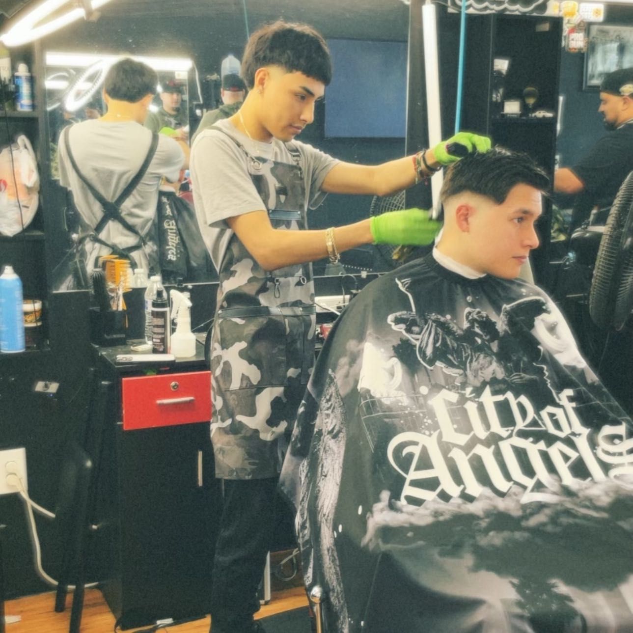 MXLI CUTZ, 10651 W Olive Ave, Suite 104, Peoria, 85345