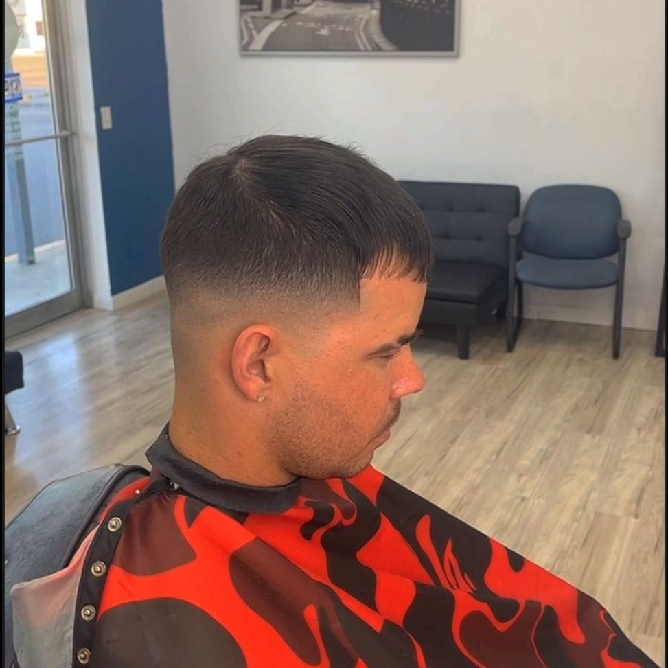 Adonisbarber, 8629 49th St N, Pinellas Park, 33782