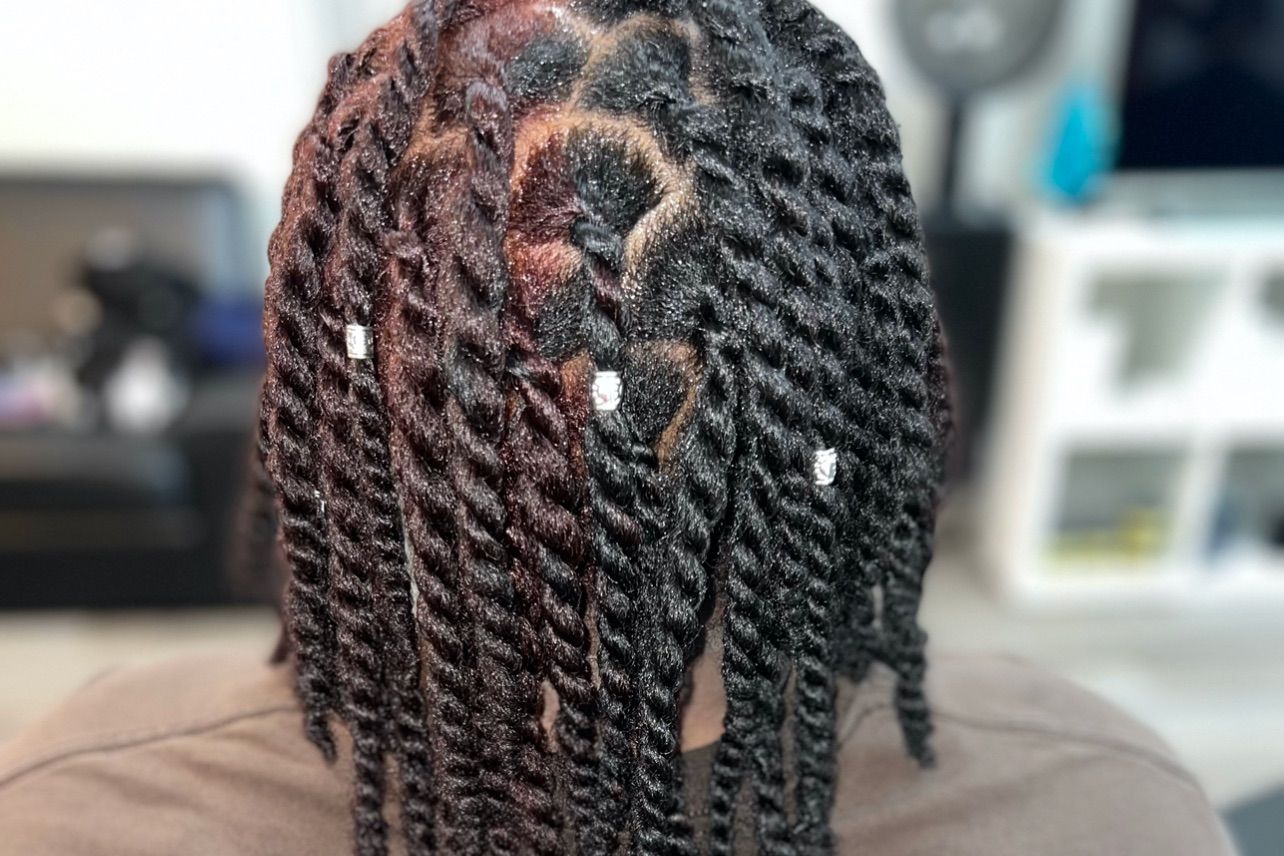 Twists with no hair added (invisible root) portfolio