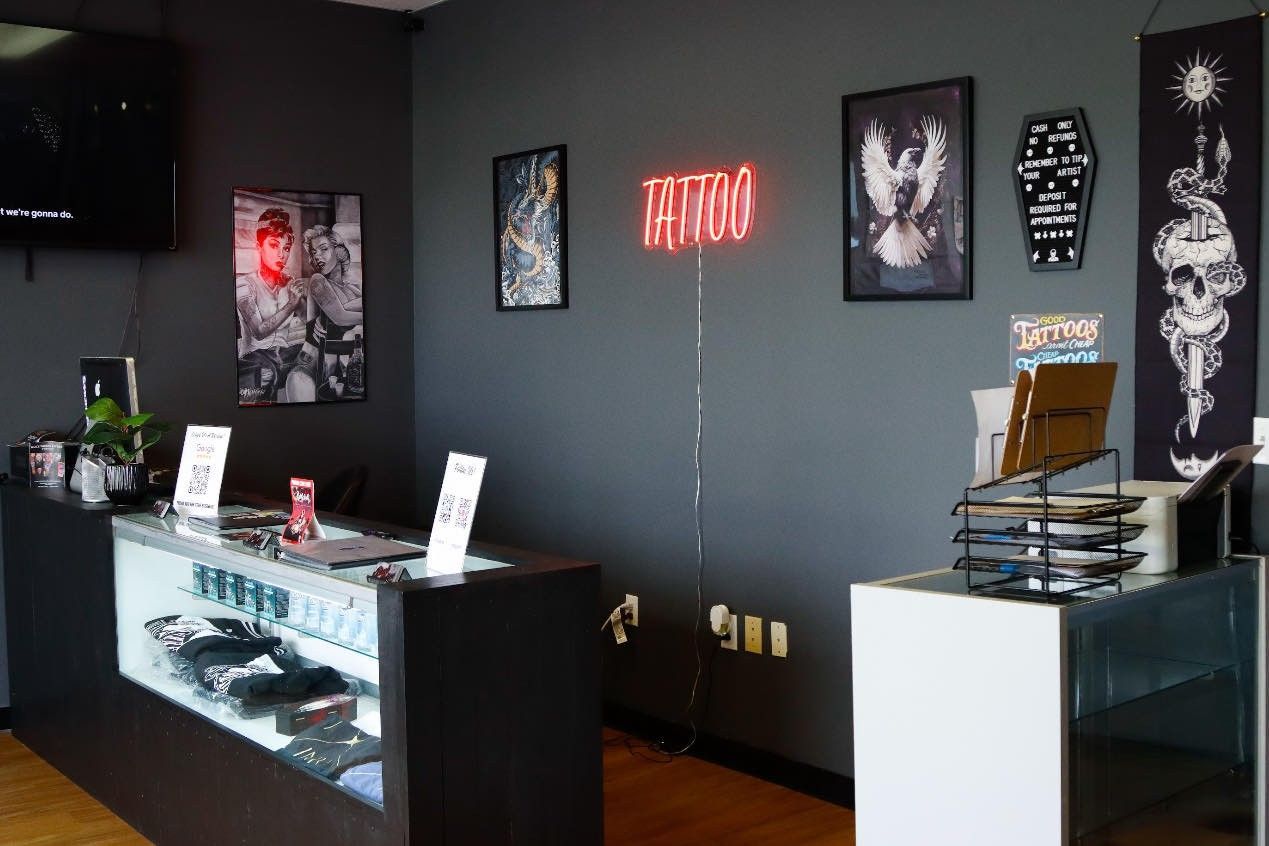 Black Widow Tattoo Of Winston-Salem - Winston-Salem - Book Online - Prices,  Reviews, Photos