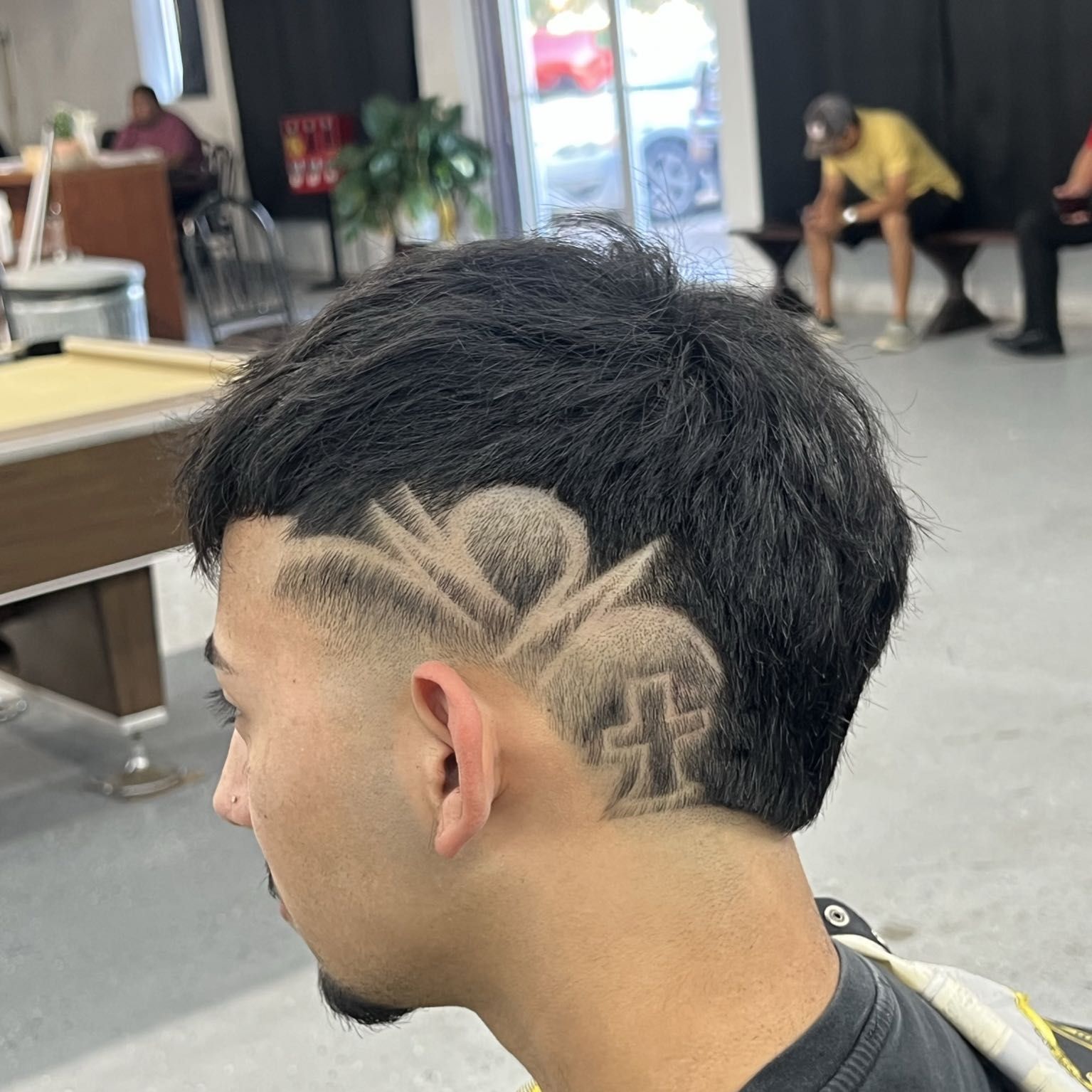 JR_BLENDZ, Cut-n-edge, Harlingen, 78550