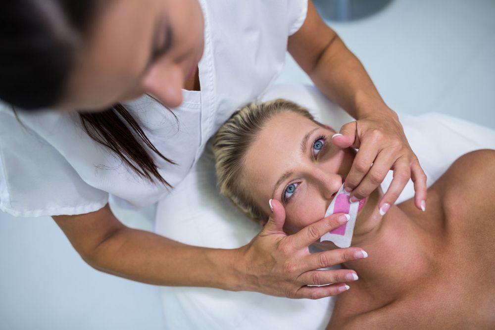 What is facial hair removal for women?