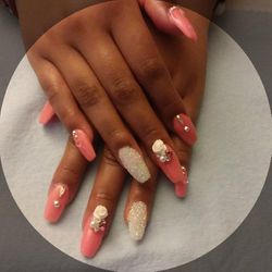 Susy Nail's, 2121 South 60th Court, Cicero, 60804