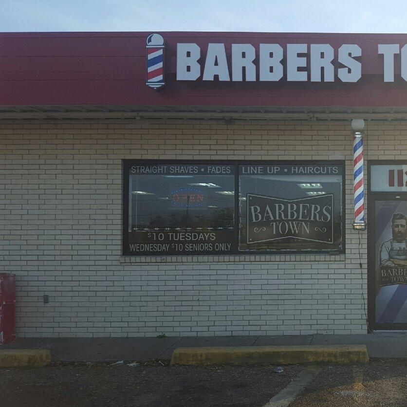 Barbers Town, 119 e jefferson st, Grand prairie, 75051