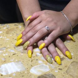 New York Style Style Nails Inc, 3343 West 131st Street, Cleveland, 44111