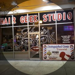 Lil Bit Da Barber, 365 S. Main St Distinguished Gents Tonsorial/Hair Geeks, Akron, 44311