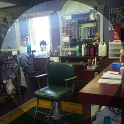 HeadLines Barber And Beauty Salon, 914 Ashland rd., Mansfield, ohio, 44905
