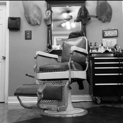 Kevin Robbins @Kevins Barber Shop, 3015  Verot School Rd, Lafayette, 70508