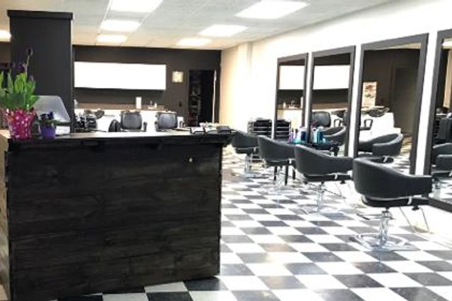 Hair Salons Near You in Silver Creek, NY - Best Hair Stylists &  Hairdressers in Silver Creek